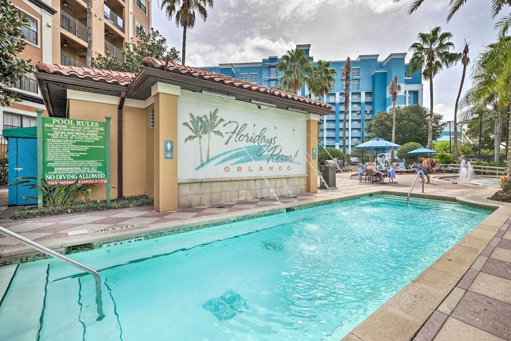 Poolside Oasis: 7 Mi to Disney & Universal