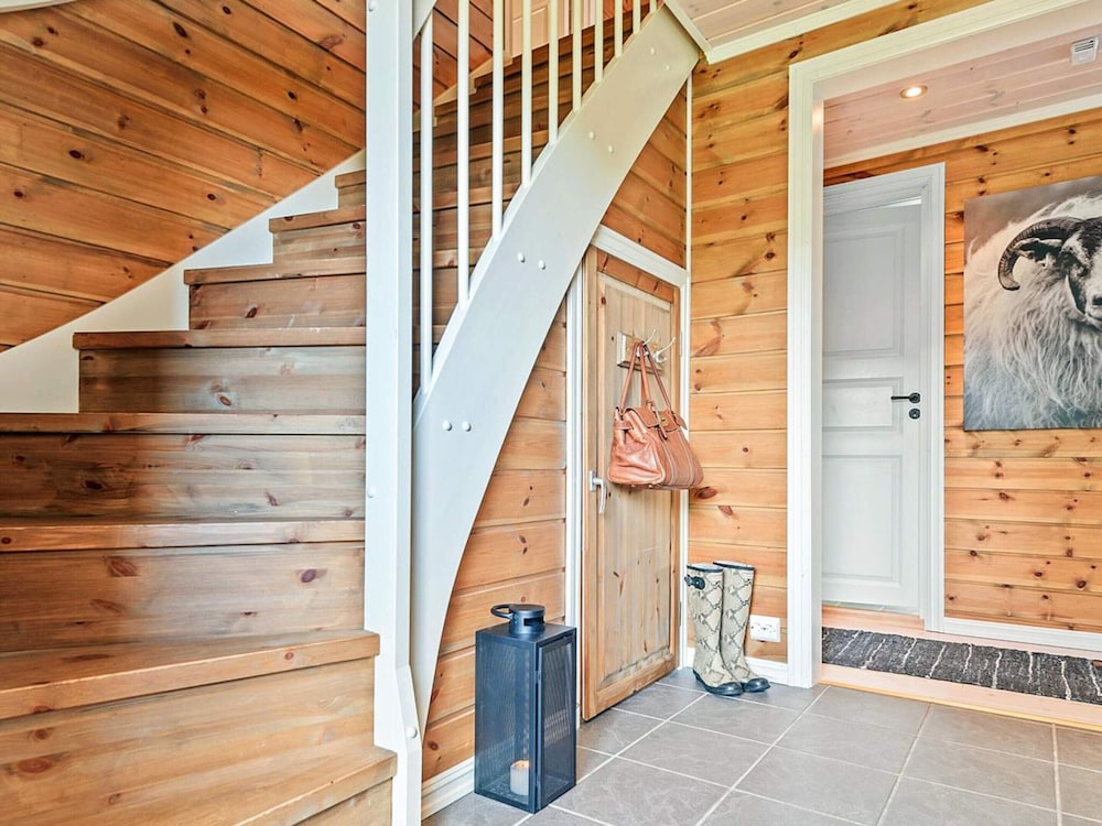 9 Person Holiday Home in Rauland