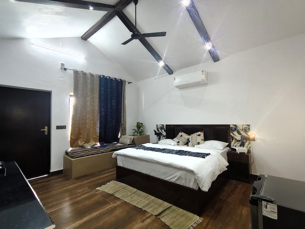 The Tiger Waterfront Resort
