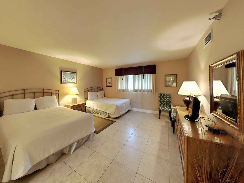 Breakers East by Southern Vacation Rentals