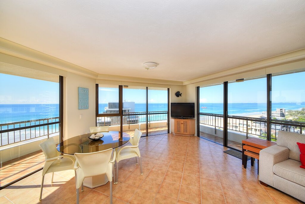 Main Beach Vacations - Bougainvillea Luxury Apartments - Property Image 6