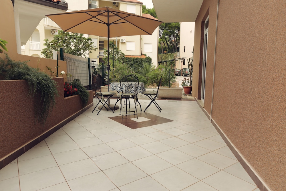 Apartments Vila Adrijana and Fitness Studio Wolf