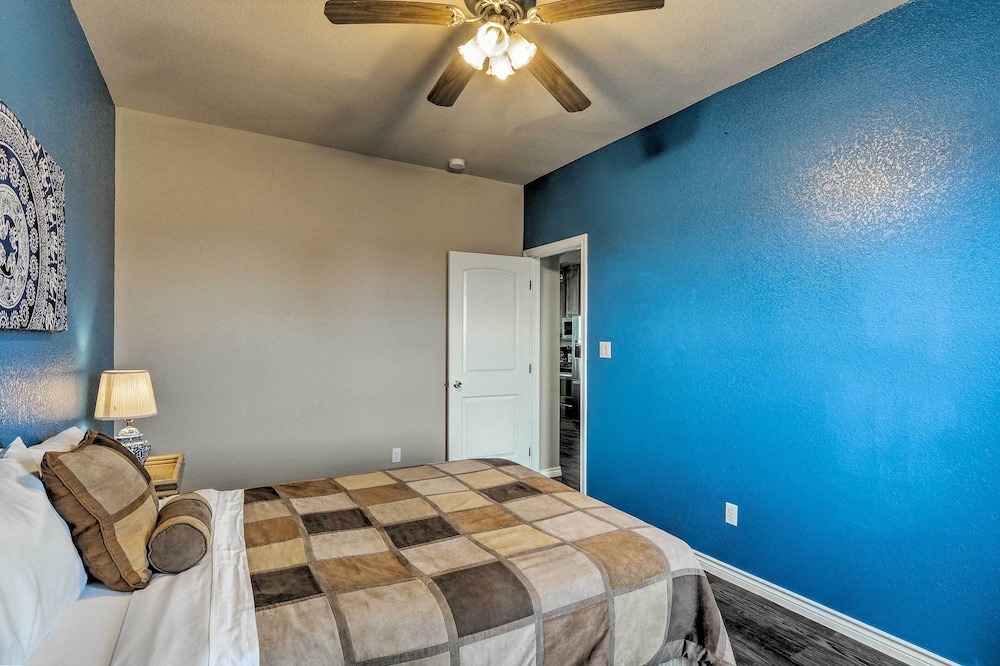 4 Mi to Circuit of the Americas: Home w/ 3 Acres