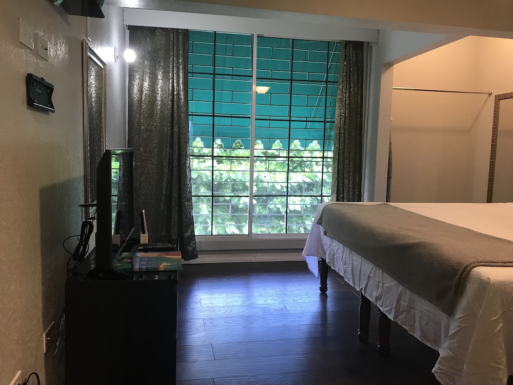 Abacus Jamaica the Zana Suite