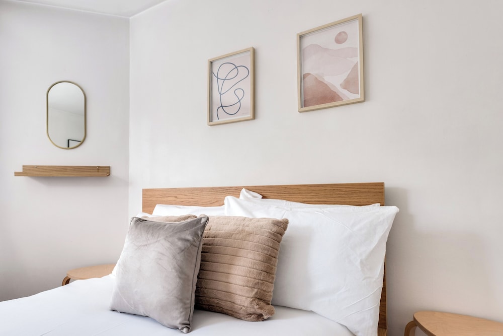 Central Oxford Oasis - Close to Colleges Shops