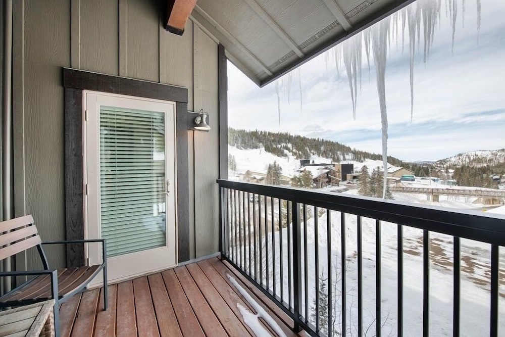 Winter Park CO Resort Lodging - Fraser Crossing/Founders Pointe