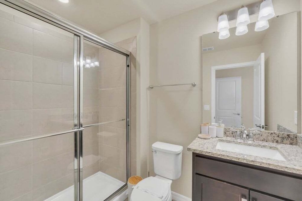 Amazing Theme Rooms Kids Will Love! 5 Bedroom Townhouse