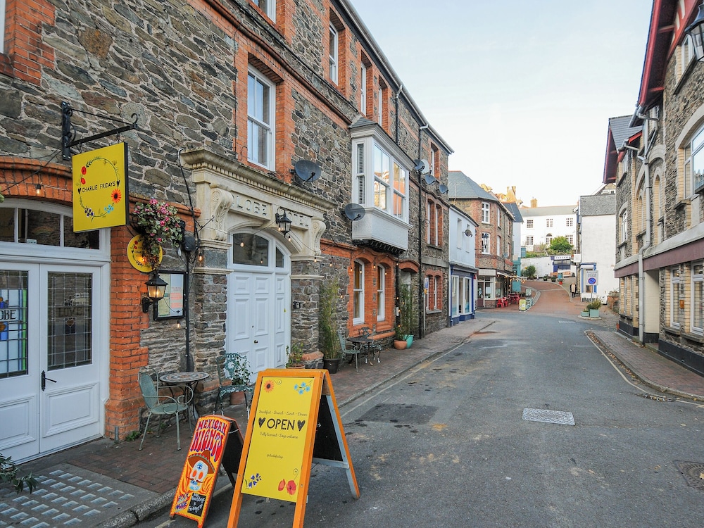 Eden House