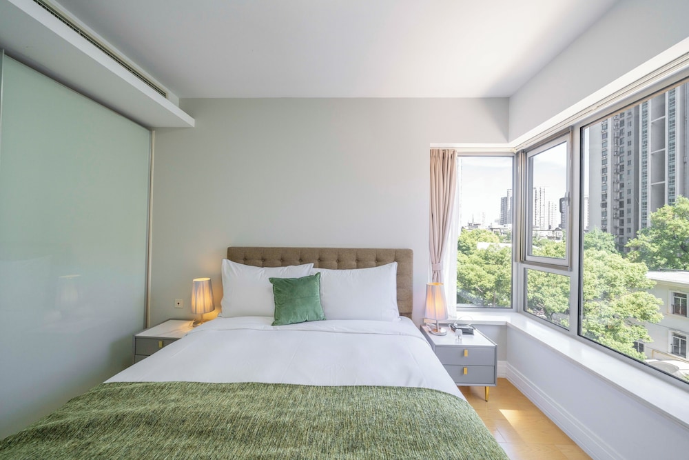 Tyms Bright 2BR 1BA Suite Yongxin