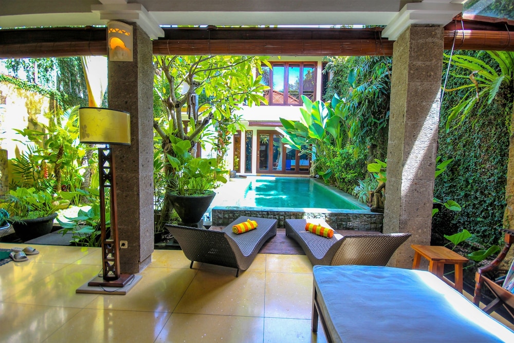 Umah Watu Villas