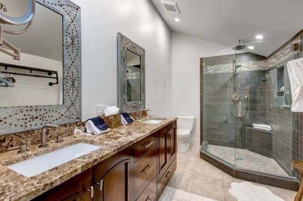Walk to Lifts-Cozy Luxury Three Kings 64 - 2Bedrooms