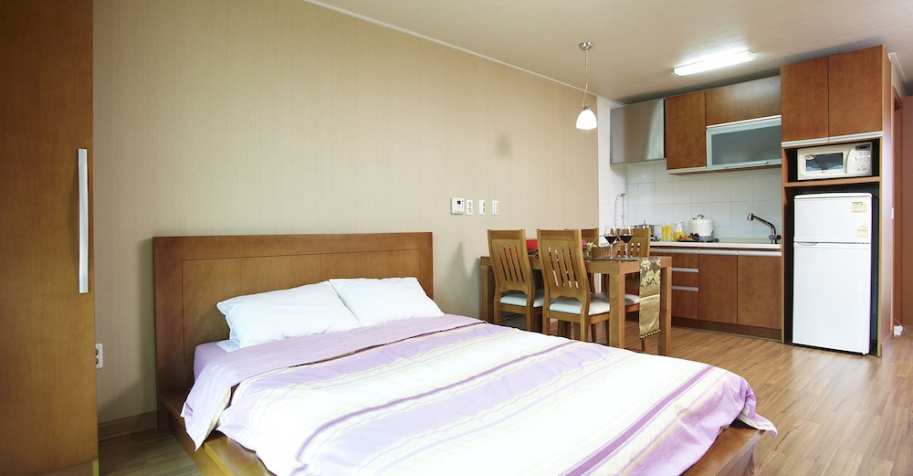 Club Olympia Pension & Resort