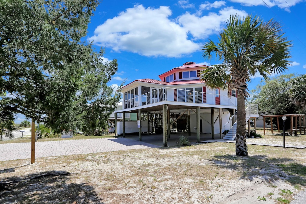 DeLight House