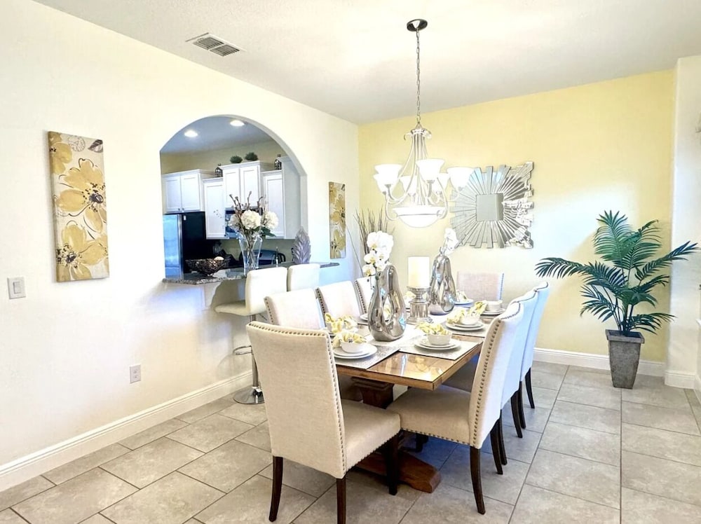 Solterra 6Br Retreat W/ Lazy River & Water Slide