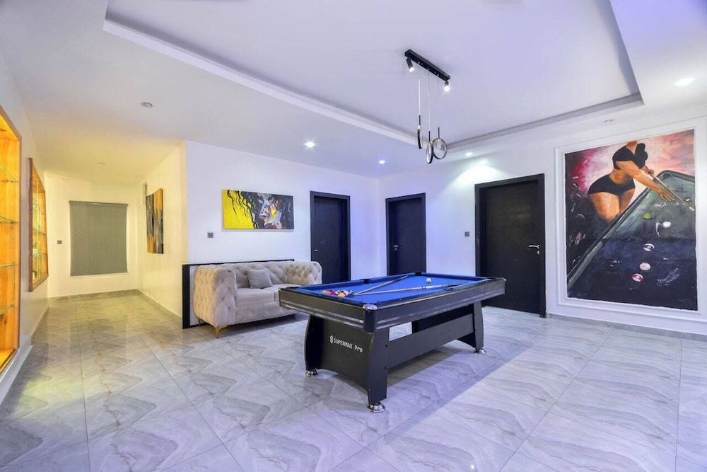 Holbeck Apartment