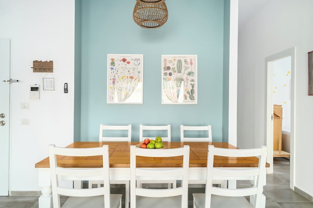 Achziv Bright Garden Stay by Sea N' Rent
