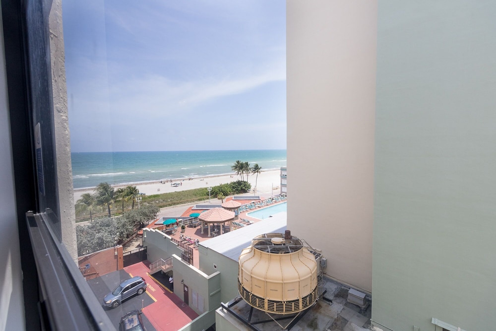 674 Partial Ocean View view 4