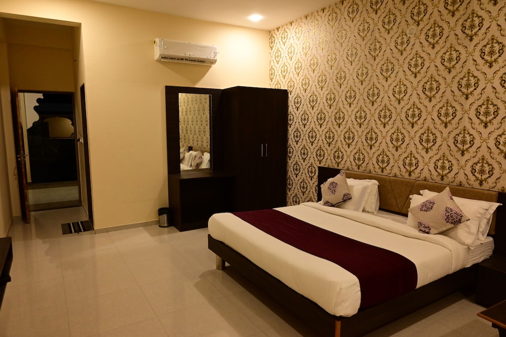 Vijayam Resort