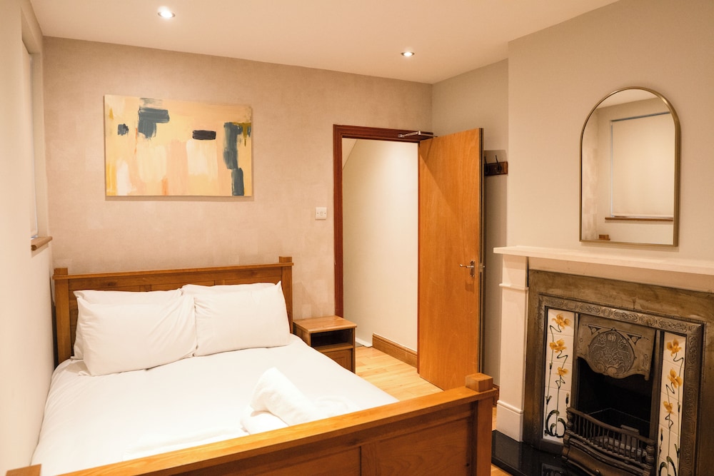 Imperial Earls Court Apartments