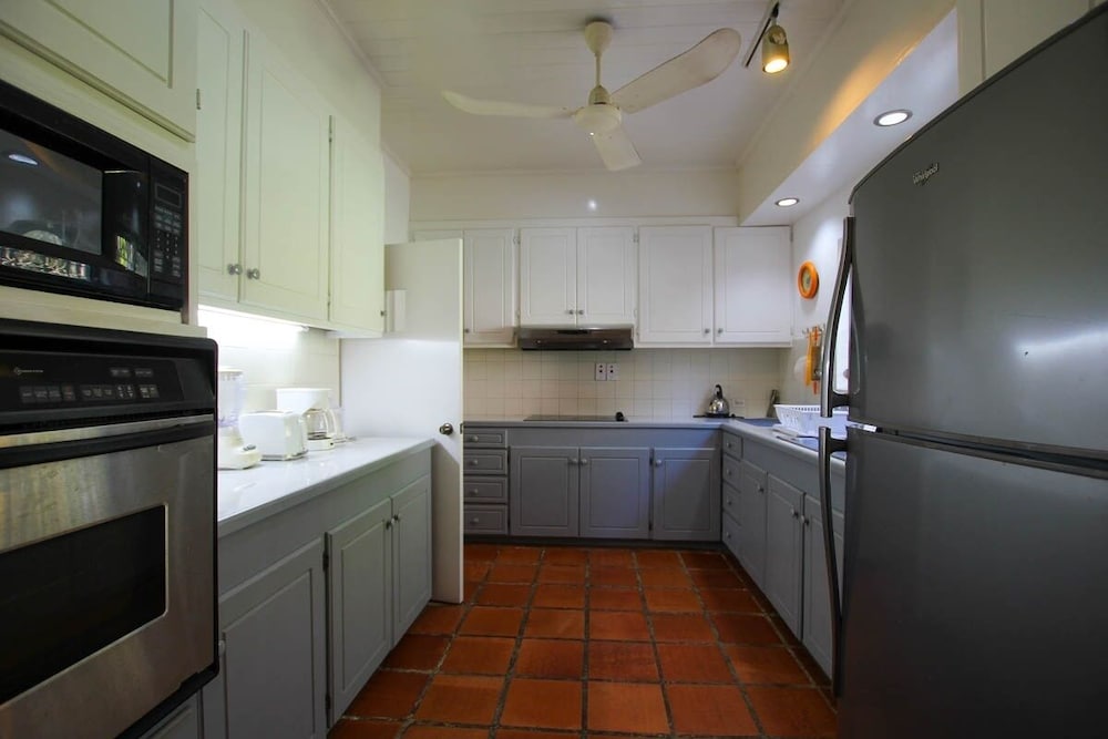 Church Point Cottage 3 Bedroom Home by Bluescape