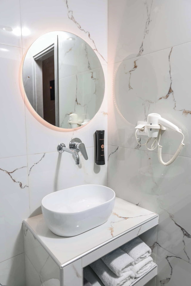 Gregory Luxury Apartments