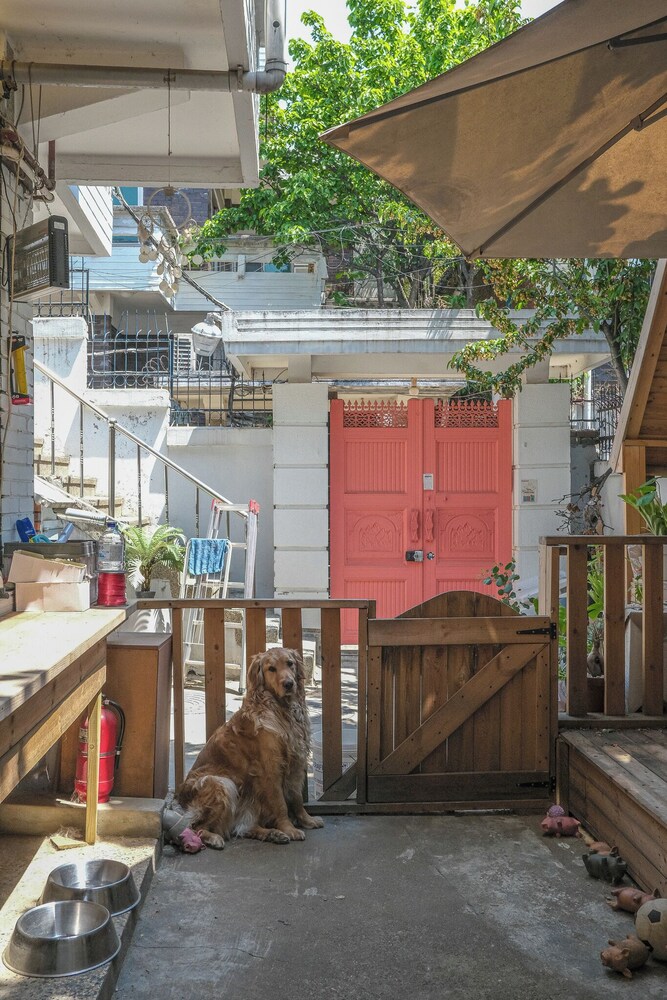 Helloworld guesthouse