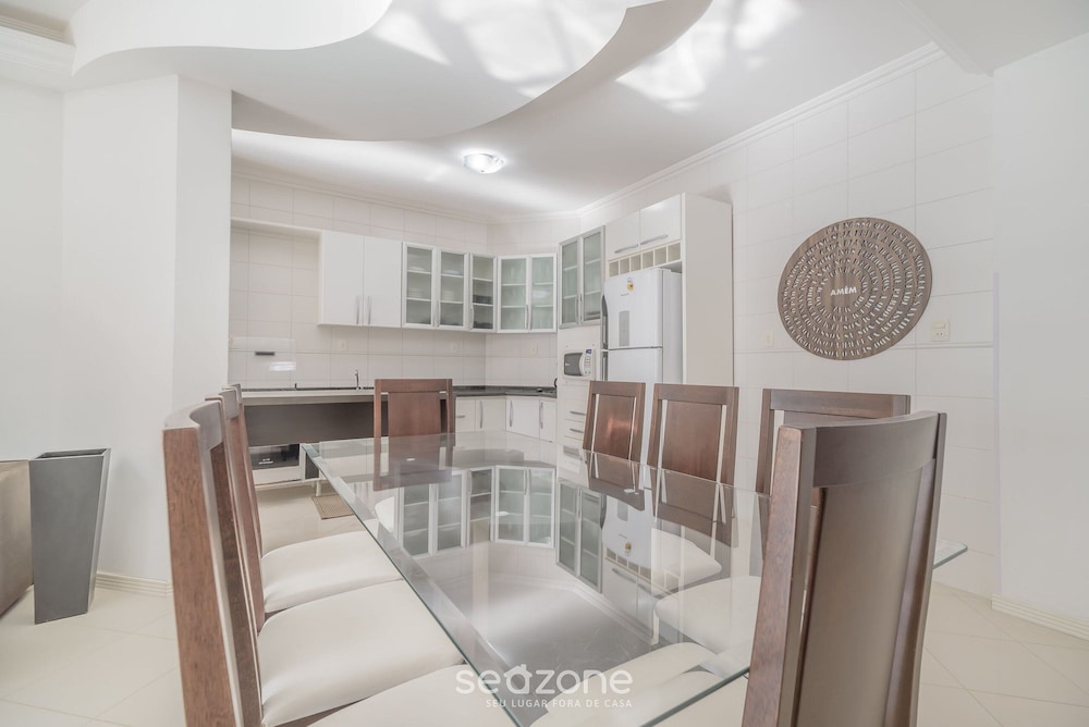 4BR Apt w/ BBQ 70m From Beach Rto0502