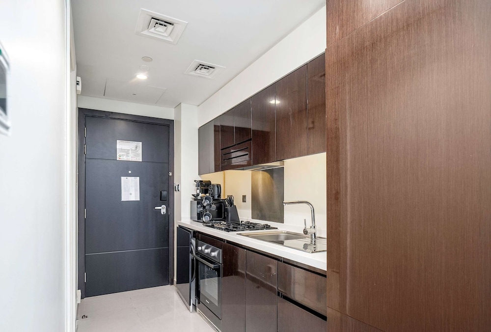 Chic Studio in Business Bay Near Burj Khalifa