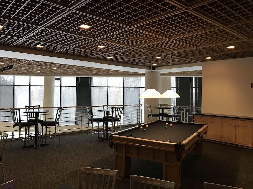 Oak Ridge International Hotel & Conf Cen