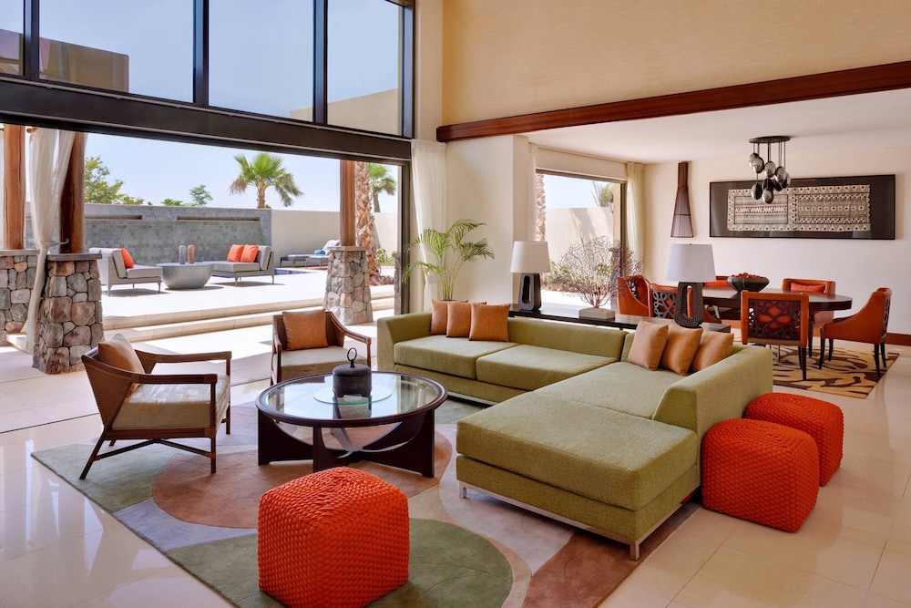 Lapita, Dubai Parks and Resorts, Autograph Collection