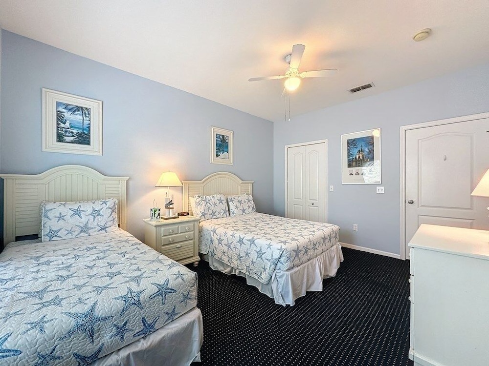 Two Bedroom Condo in Kissimmee near Disney 2 Condo