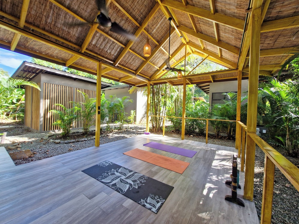 Sombra Bungalow