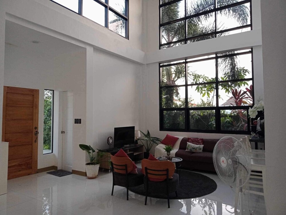 RLJ Beach House
