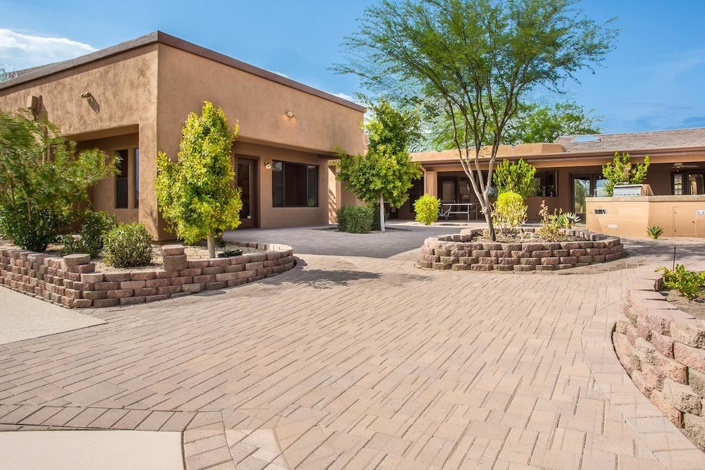 Bella Turquoise By Signature Vacation Rentals