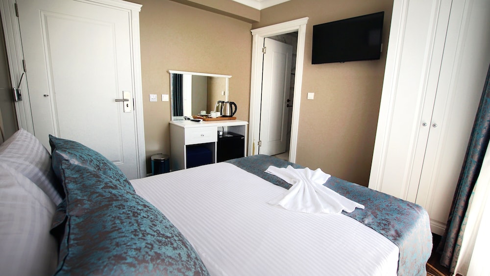 Cape Palace Otel - Image 13