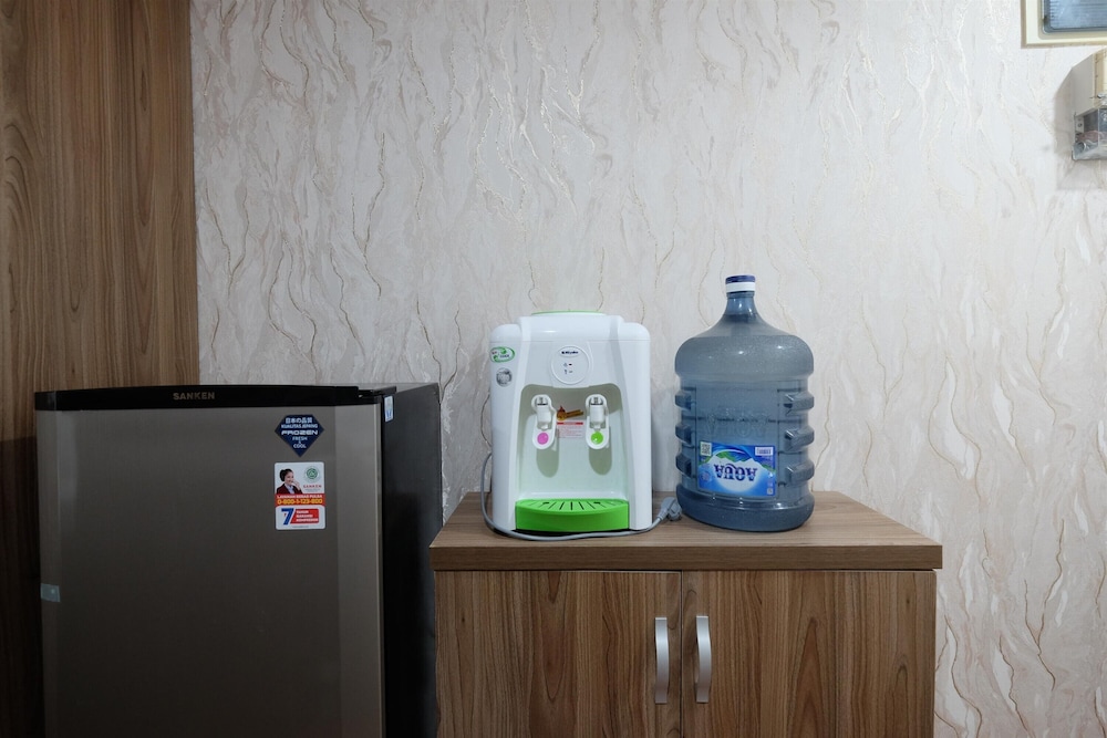 Minimalist and Cozy Studio Sentul Tower Apartment