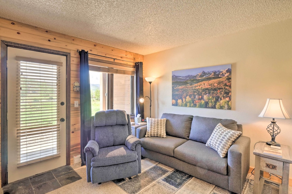Granby Studio w/ Community Pools & Golfing!