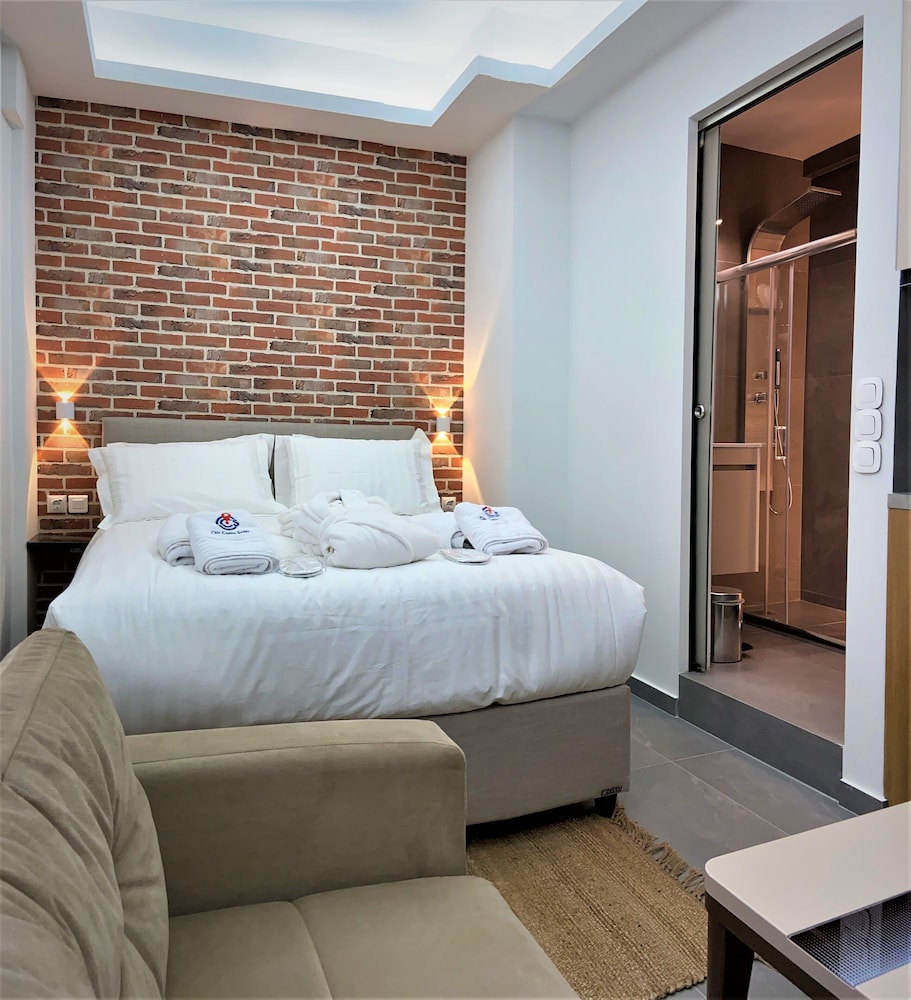 Chic Centre Suites Athens