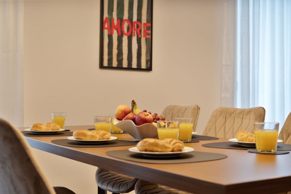 Premium Apartments I home2share
