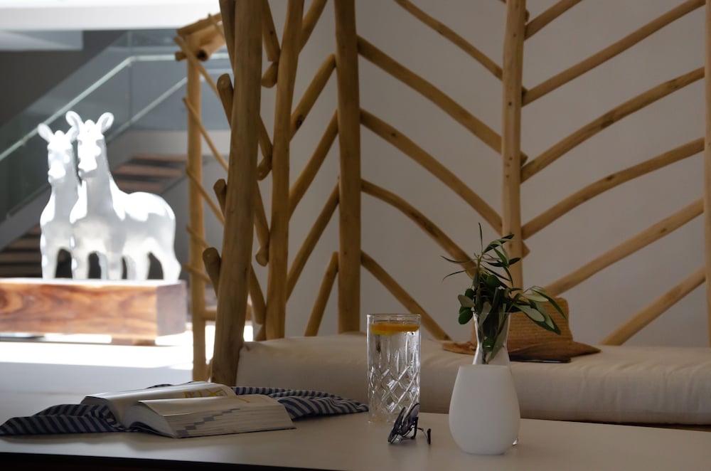 ROBINSON IERAPETRA photo 2