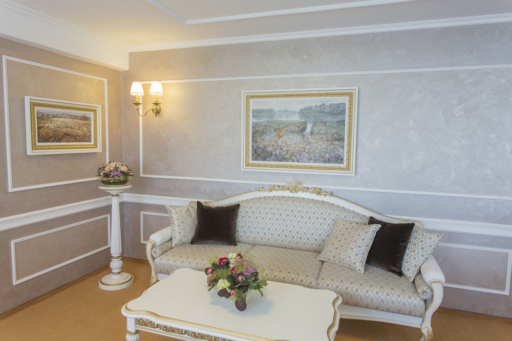 Belarus Hotel