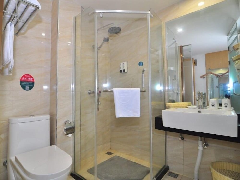 Ningbo Vacations - Greentree Inn Ningbo South Railway Station Express Hotel - Property Image 10