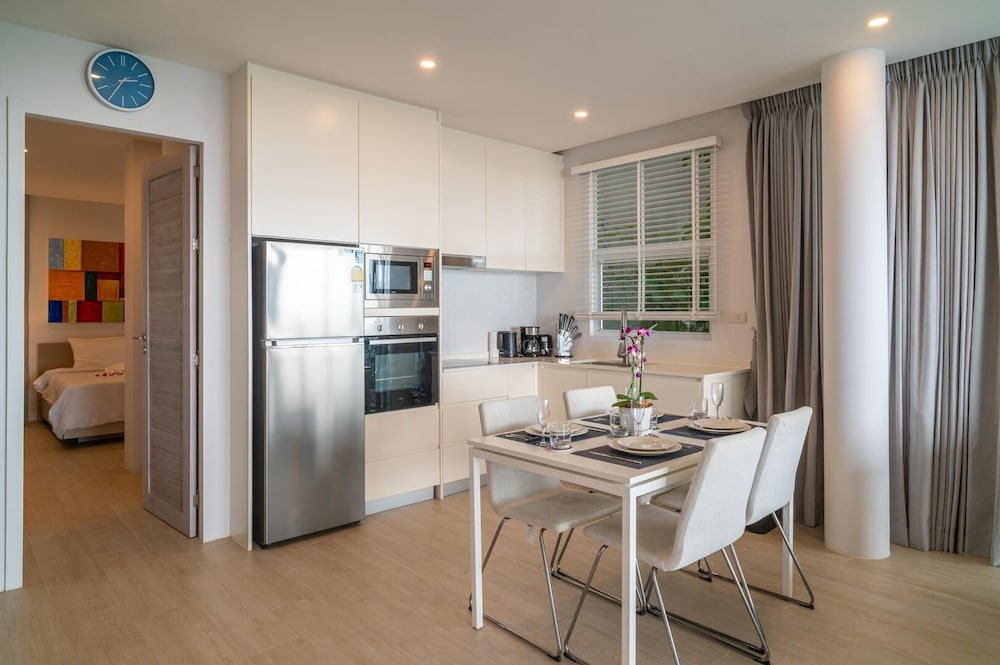 2bed SeaView Apartment in Bang Por KBR36
