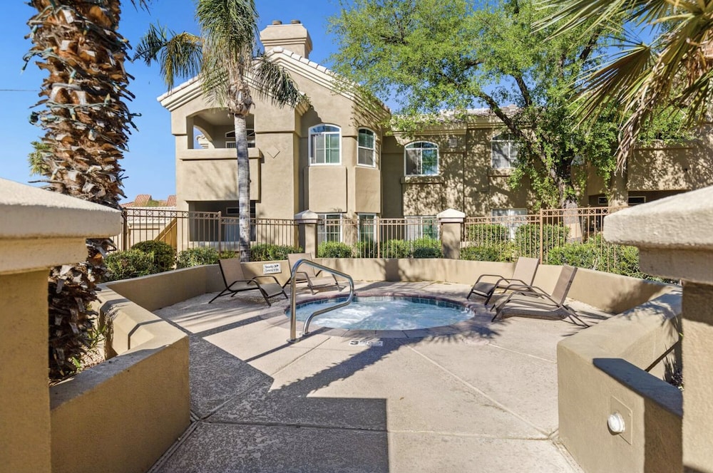 Shea Scottsdale in Scottsdale