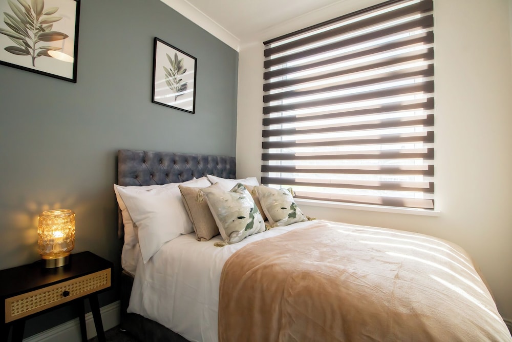 Kingley Court – Ideal for Contractors & Families – 10 mins to Newcastle City Centre
