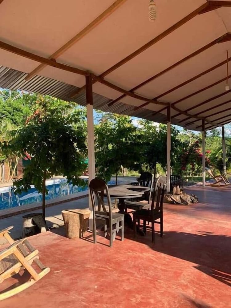 CHOCLINO ECOLODGE BUNGALOWS