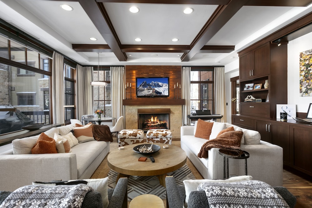 Flagstaff Lodge at Deer Valley Resort - Three Bedroom Residence #408 3 Condo