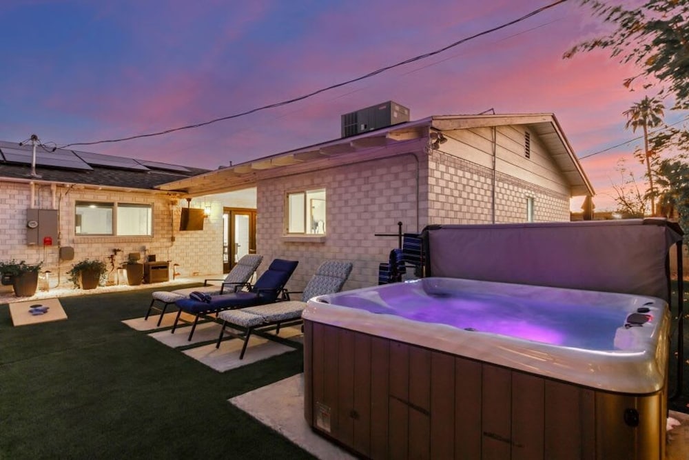 The Crown Azul 2 Masters New Pool Spa Office