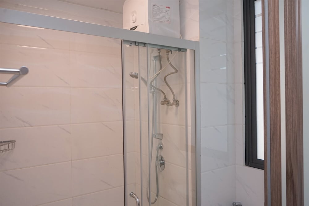 Elegant And Strategic 2Br Apartment At Sky House Bsd