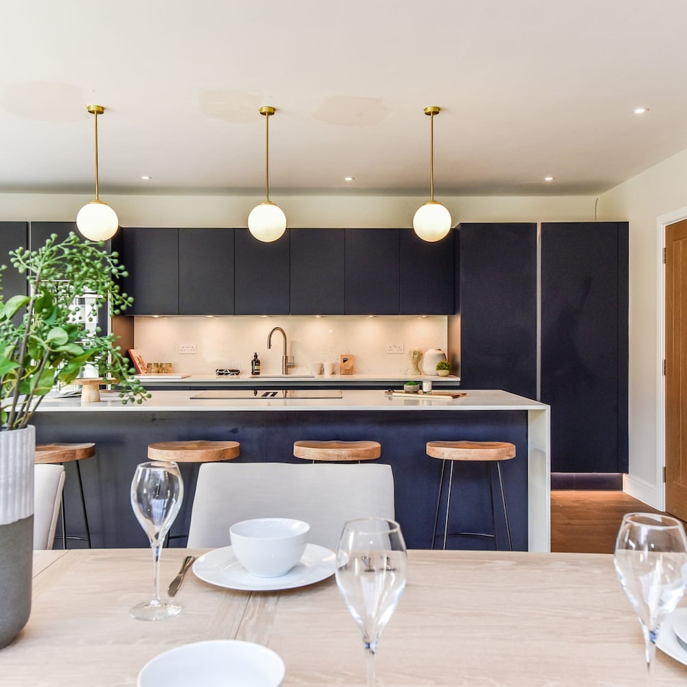 Luxury 5BR Chichester Home for 12 view 5